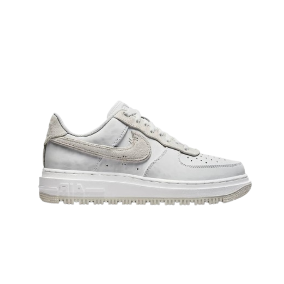 Nike Air Force 1 Luxe "Summit White"